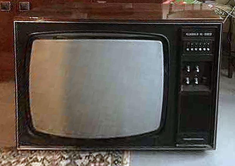 Файл:Chayka c202r1.jpg