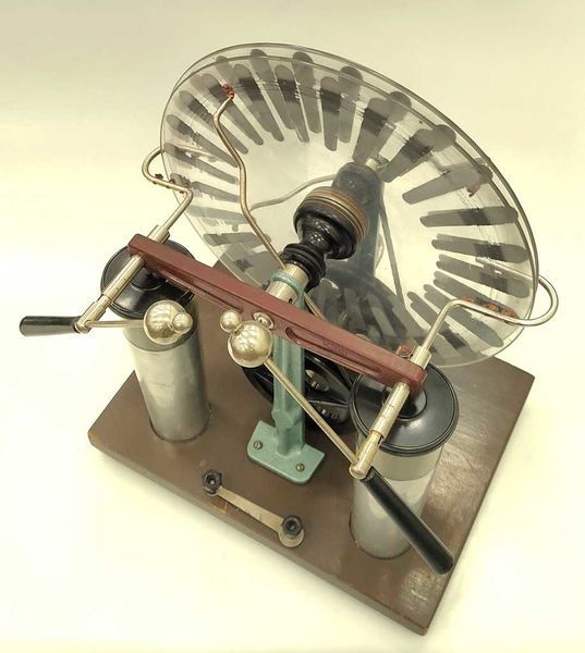 Файл:Elektrofonaja masch4.jpg