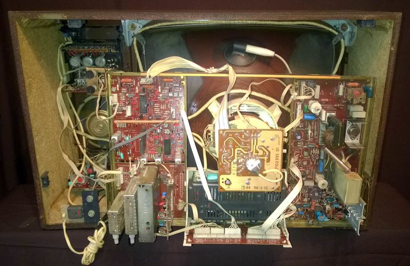 Файл:Elektron c282d11.jpg