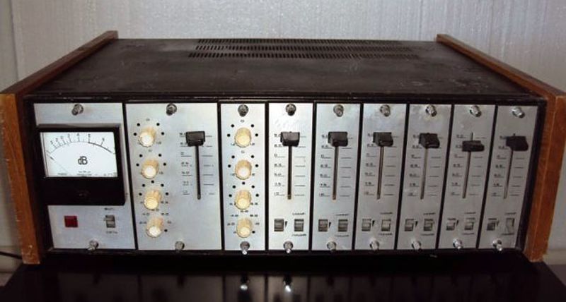 Файл:Elektronika100 5.jpg