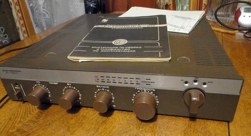 Файл:Elektronika20s12.jpg
