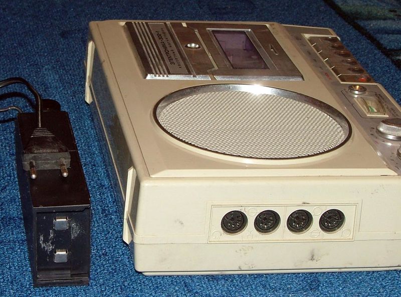 Файл:Elektronika302 29(1051).jpg