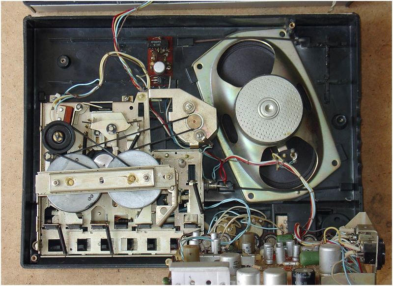 Файл:Elektronika322 07(1063).jpg