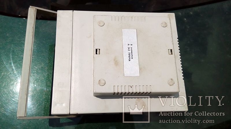 Файл:Elektronika8tb318d4.jpg