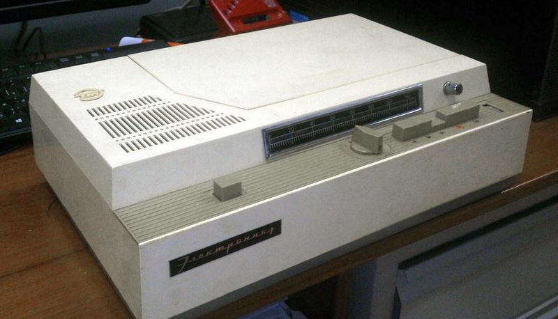 Файл:Elektronika df1.jpg