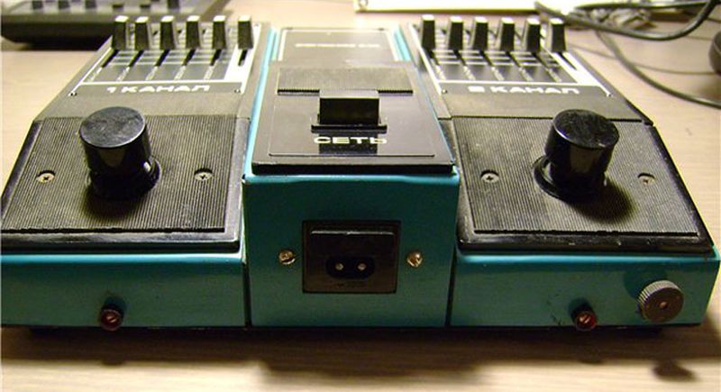 Файл:Elektronika e02 3.jpg