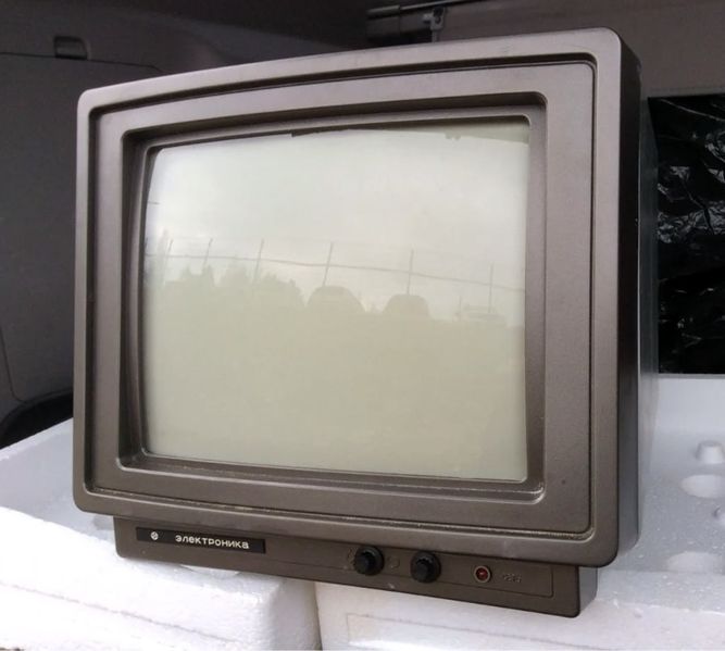 Файл:Elektronika ms6105.jpg