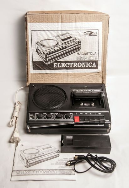 Файл:Elektronika rm201 1.jpg