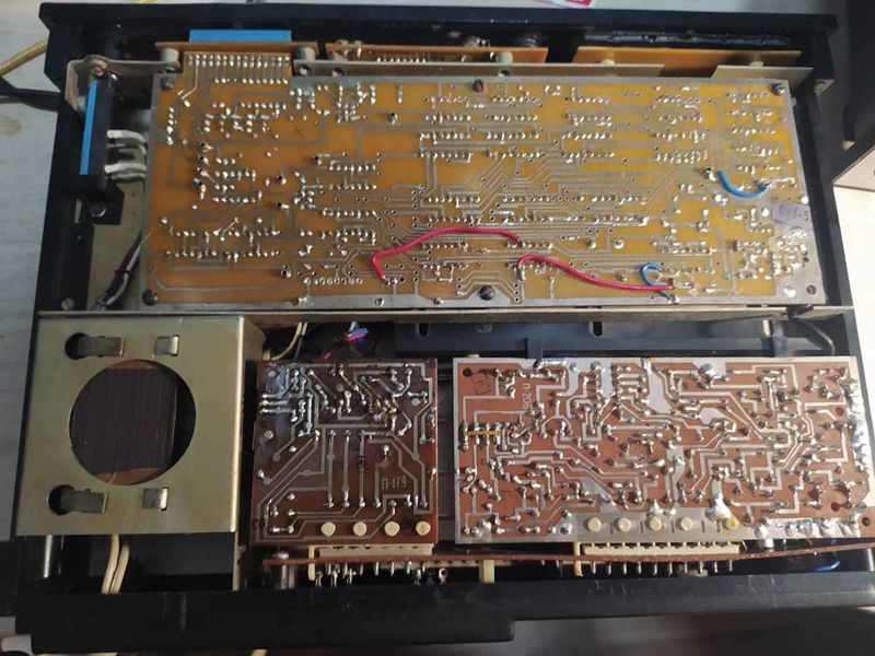 Файл:Elektronika t1 003s13.jpg
