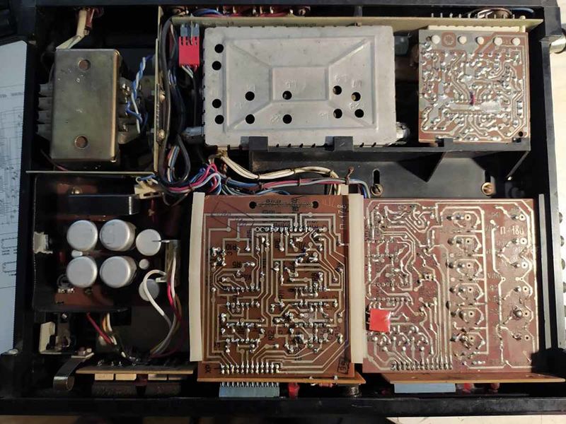 Файл:Elektronika t1 003s9.jpg