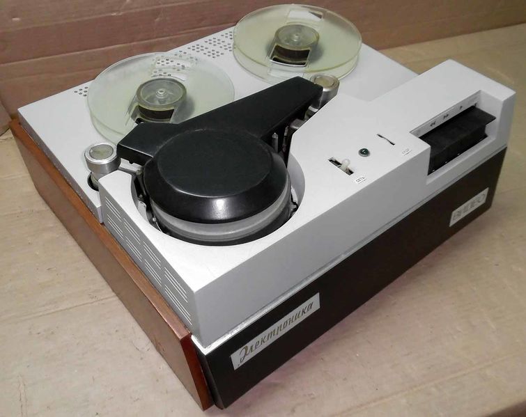 Файл:Elektronika wideo wmp1r11.jpg