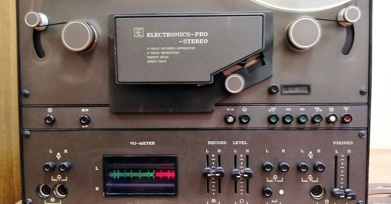 Файл:Elektroniks pro2.jpg