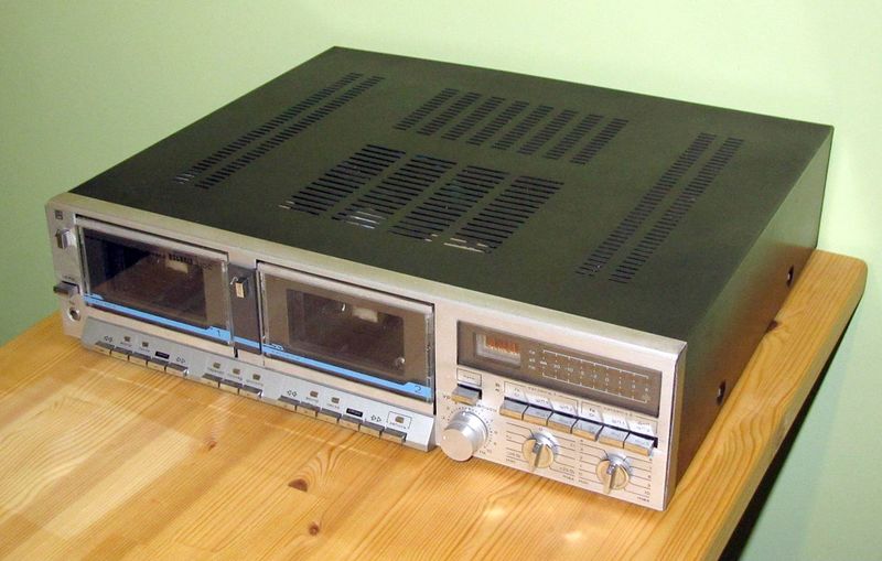 Файл:Estonija mp210s0.jpg