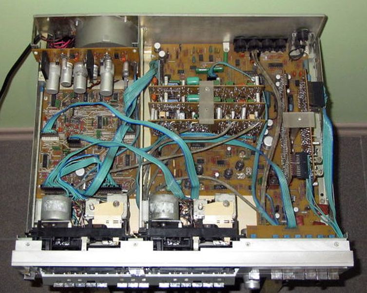 Файл:Estonija mp210s5.jpg