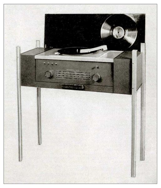 Файл:Molodost1957.jpg