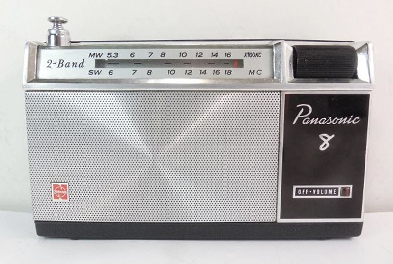 Файл:NationalPanasonicR807J0.jpg