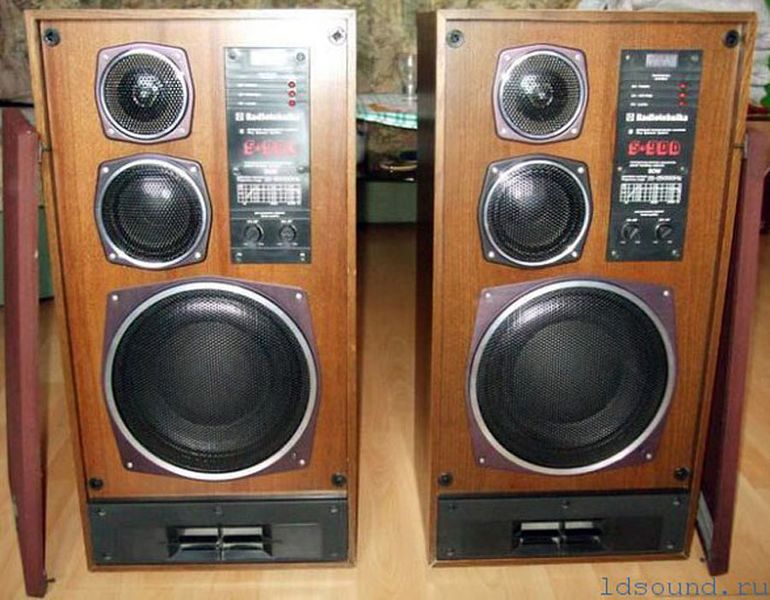 Файл:Radiotehnika kr7111r4.jpg