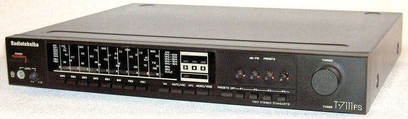 Файл:Radiotehnika t7111fs1.jpg