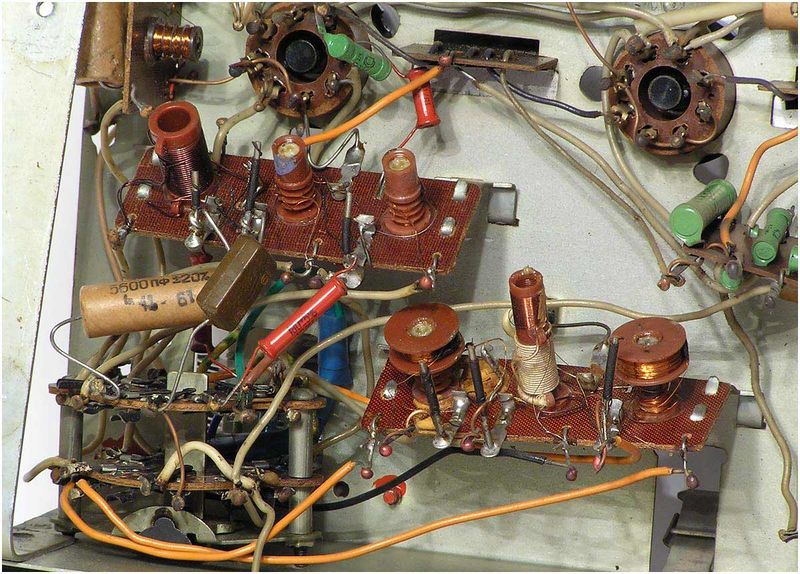 Файл:Rekord60 8(2567).jpg