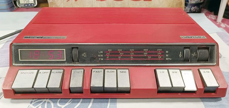 Файл:Signal elektronik15.jpg