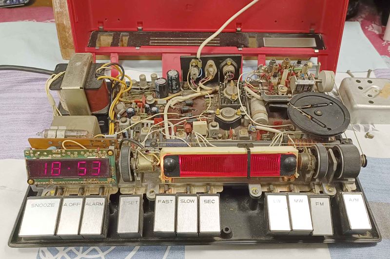 Файл:Signal elektronik18.jpg