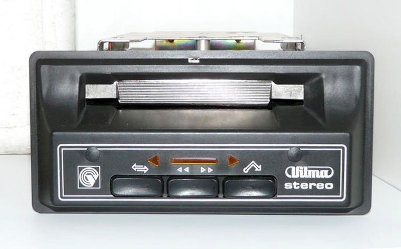 Файл:Vilma stereo1.jpg