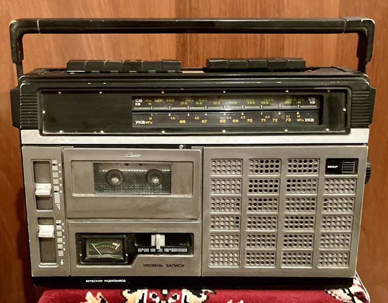 Файл:Wega330 1.jpg