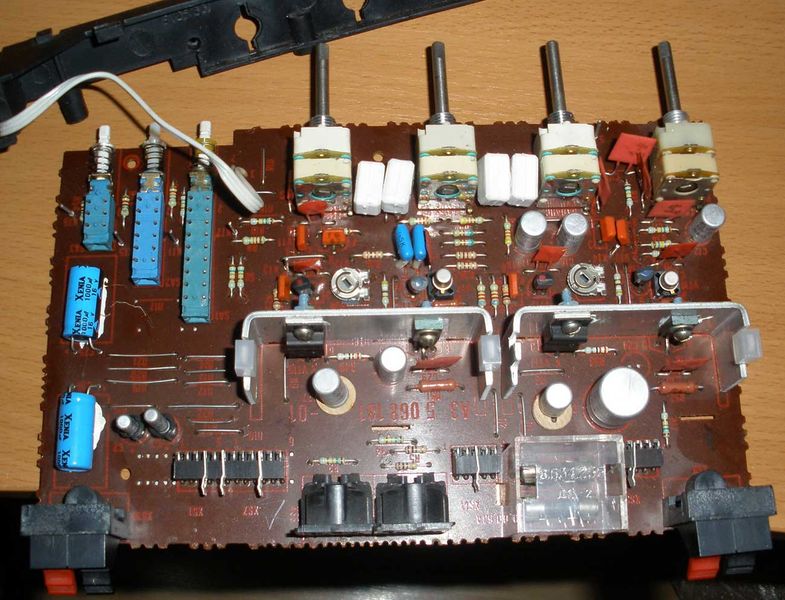 Файл:Wega rm235s3(1010).jpg